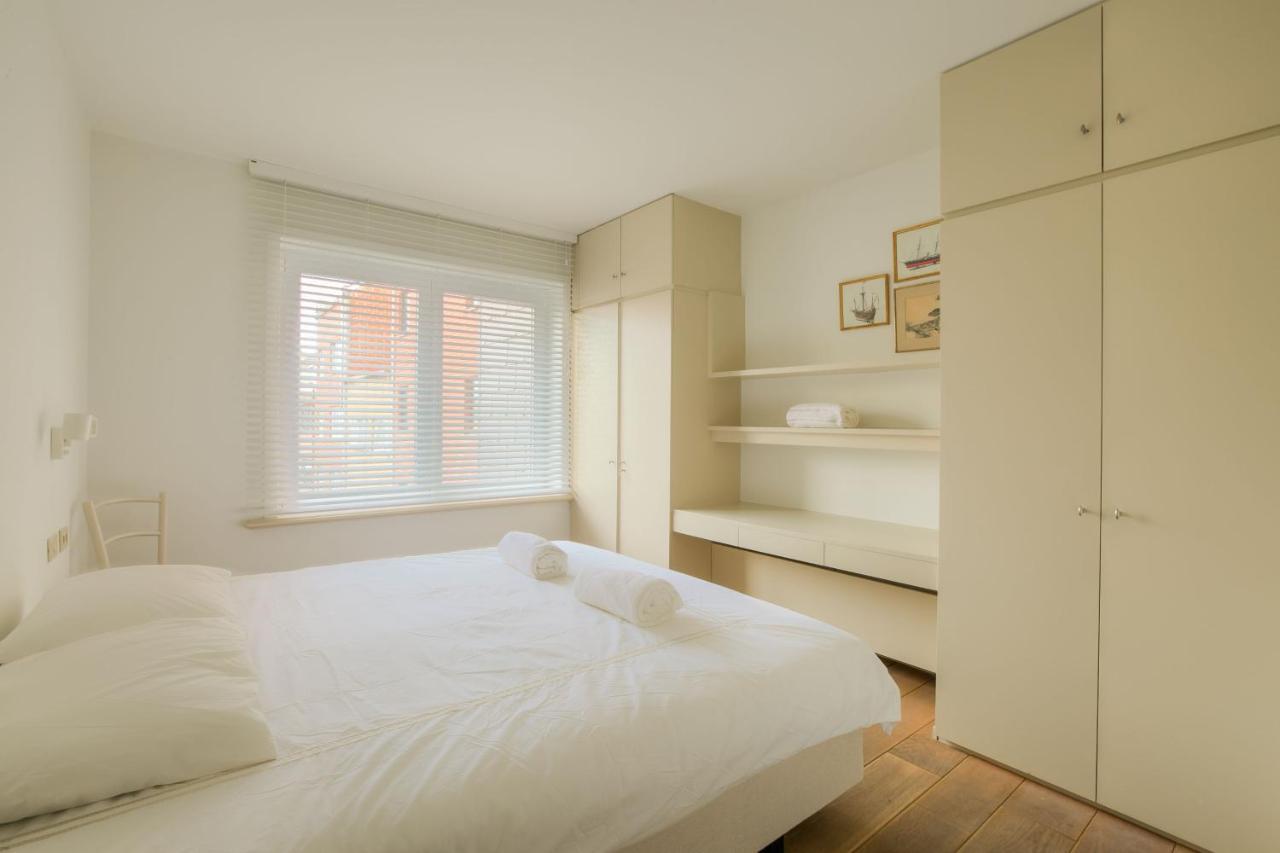 Appartementen Op De Zeedijk In Knokke Op De 3E En 4E Verdieping Van Logie Marie 外观 照片