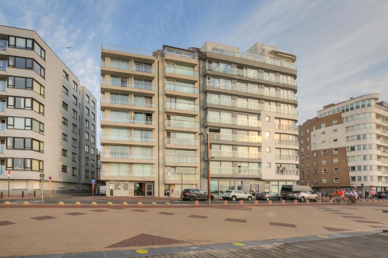 Appartementen Op De Zeedijk In Knokke Op De 3E En 4E Verdieping Van Logie Marie 外观 照片